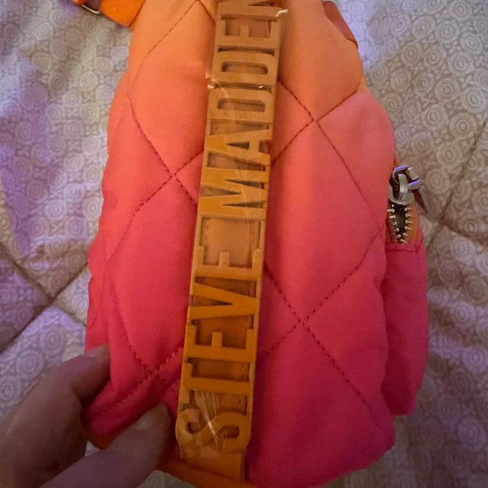 Steve Madden stylish quilted